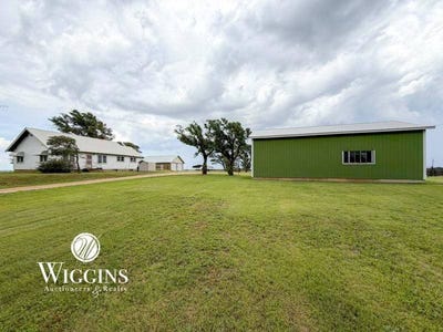 /international/us/12718-county-road-700-helena-ok-110108707301/