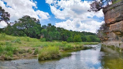 /international/us/5349-leon-creek-rd-mason-tx-110101094523/