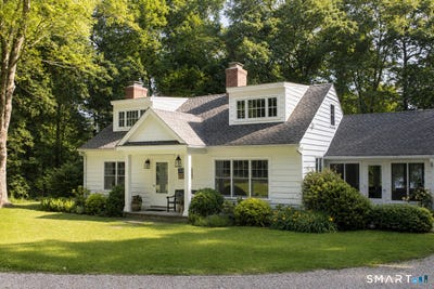 /international/us/123-interlaken-road-salisbury-ct-110106154756/