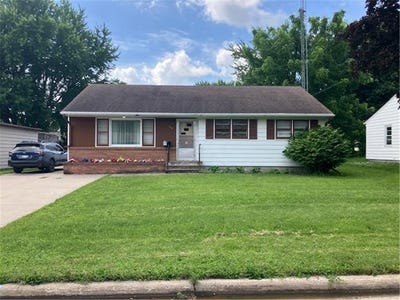 /international/us/618-9th-avenue-se-waseca-mn-110100927581/