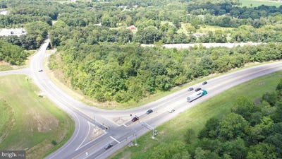 /international/us/mexico-farms-rd-cumberland-md-110102210032/