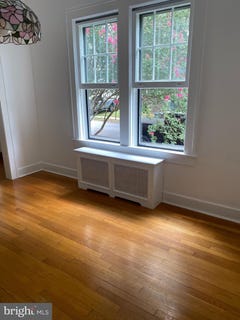 /international/us/3100-varnum-street-mount-rainier-md-110101648962/