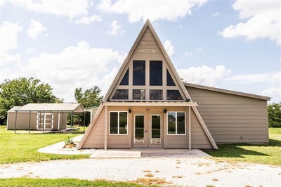 /international/us/124-greenhill-circle-nocona-tx-110099093126/