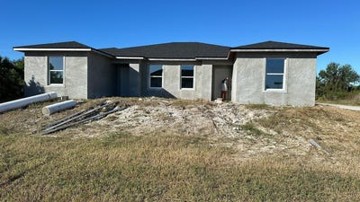 /international/us/6977-hawksbury-street-englewood-fl-110102735197/