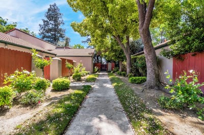 /international/us/5965-e-shields-avenue-fresno-ca-110107002248/