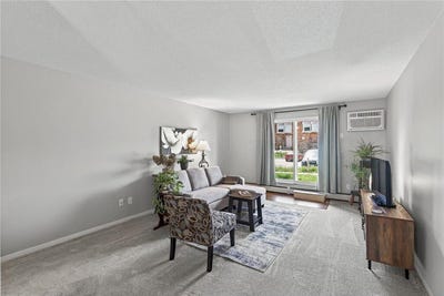 /international/us/7412-w-22nd-street-saint-louis-park-mn-110108383395/