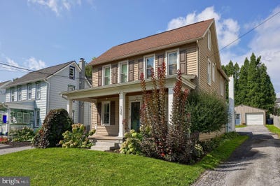 /international/us/130-s-state-street-brownstown-pa-110120018457/