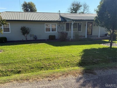 /international/us/206-n-main-street-ewing-mo-110120536087/