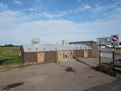 /international/us/778-us-highway-75-ortonville-mn-110108632304/
