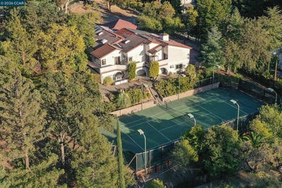 /international/us/337-livorna-heights-rd-alamo-ca-110120156603/