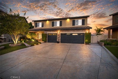 /international/us/35944-wilcox-lane-murrieta-ca-110108177218/