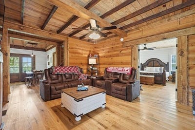 /international/us/130-old-blairsville-hwy-talking-rock-ga-110108409446/
