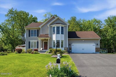 /international/us/6-wildwood-lane-selkirk-ny-110108344403/