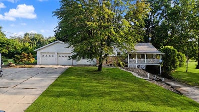 /international/us/1812-baseline-road-w-plymouth-oh-110119733859/