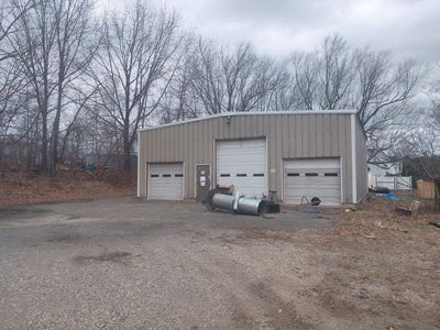 /international/us/46-gile-st-haverhill-ma-110107085473/