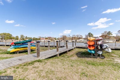 /international/us/33707-skiff-alley-lewes-de-110100836026/
