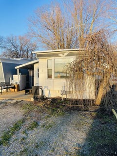 /international/us/8312-ohio-366-russells-point-oh-110106813697/