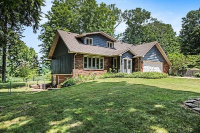 /international/us/2569-ridgewood-trail-berrien-springs-mi-110098956115/