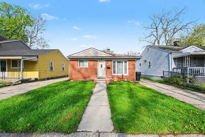 /international/us/27081-barrington-st-madison-heights-mi-110107663460/