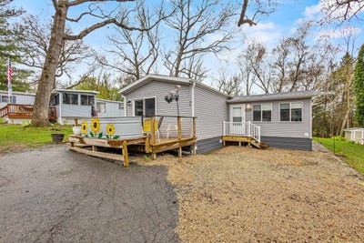 /international/us/w1325-spring-grove-road-ripon-wi-110107834003/