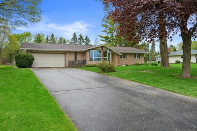 /international/us/3182-kettle-moraine-pkwy-hubertus-wi-110108026763/