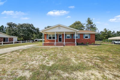 /international/us/237-lakeview-trail-rockingham-nc-110110270889/