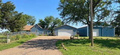 /international/us/25-west-hwy-36-phillipsburg-ks-110102822151/