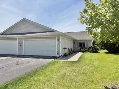 /international/us/400-s-rice-st-whitewater-wi-110108173025/