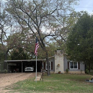 /international/us/14344-jim-bowie-log-cabin-tx-110110348765/