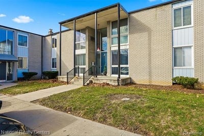 /international/us/4030-w-13-mile-road-royal-oak-mi-110108450364/