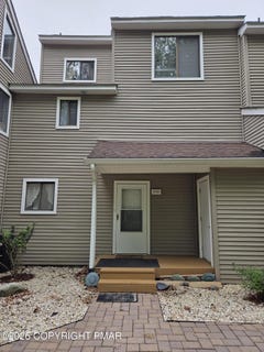 /international/us/3326-windermere-drive-bushkill-pa-110108652793/