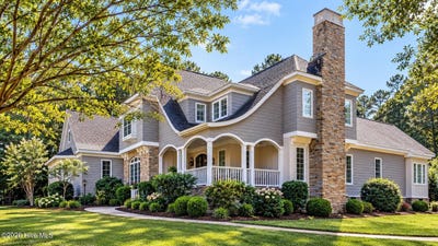 /international/us/1285-bear-grass-road-williamston-nc-110120487945/