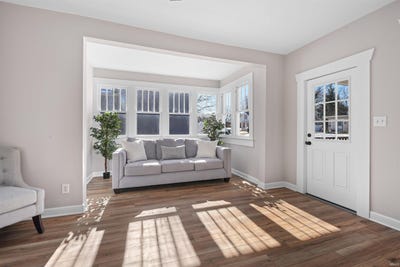 /international/us/310-n-chauncey-street-columbia-city-in-110107652089/