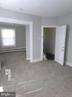 /international/us/953-broadway-westville-nj-110098679132/