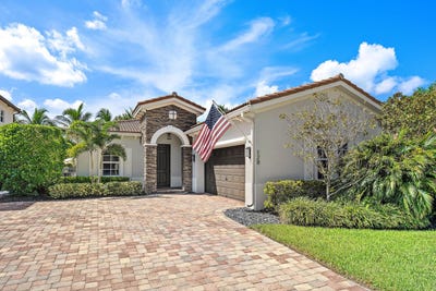 /international/us/128-behring-way-jupiter-fl-110119994169/