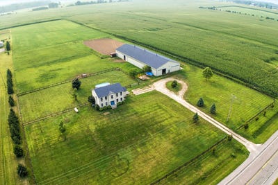 /international/us/12185-irish-road-otisville-mi-110098457342/