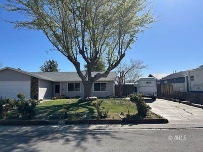 /international/us/128-elmcrest-dr-big-pine-ca-110107261180/