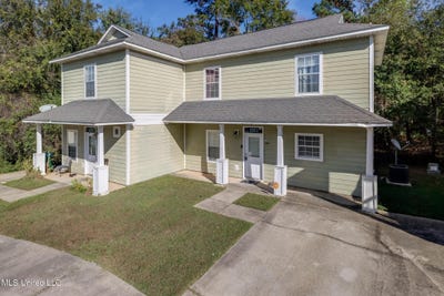 /international/us/1322-foxwood-place-gulfport-ms-110103986080/