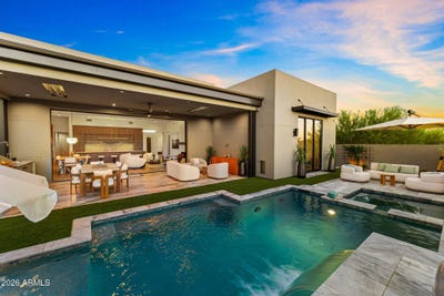 /international/us/10502-n-128th-place-scottsdale-az-110110368219/
