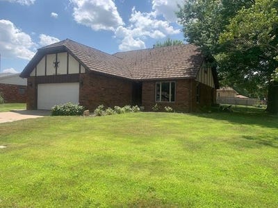 /international/us/1519-n-spruce-kingman-ks-110101014293/?lang=zh-tw