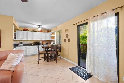 /international/us/5700-bates-st-san-diego-ca-110107700366/