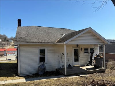 /international/us/104-s-argyle-st-petrolia-pa-110098020137/