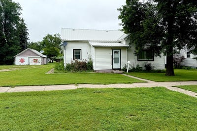 /international/us/208-ne-4th-avenue-clark-sd-110100982532/