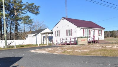 /international/us/5422-lankford-hwy-new-church-va-110106227499/