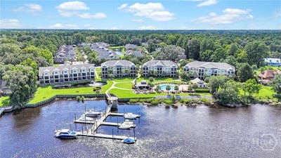 /international/us/2707-river-oaks-drive-richmond-hill-ga-110108848856/
