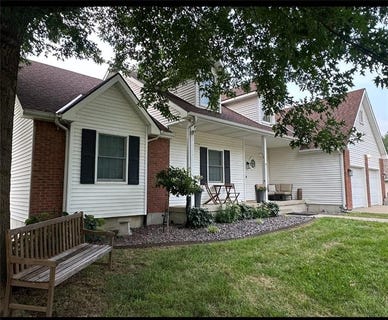 /international/us/4809-creek-crossing-drive-st-joseph-mo-110101316271/