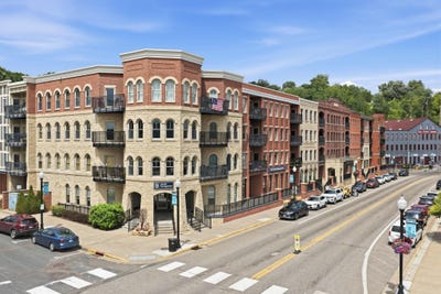 /international/us/350-main-street-n-stillwater-mn-110119332086/