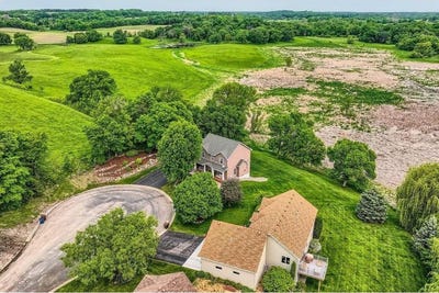 /international/us/3901-marshland-court-saint-bonifacius-mn-110099866812/