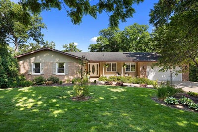 /international/us/4017-w-simpson-court-dunlap-il-110108578229/