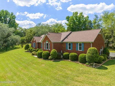 /international/us/33-hillview-drive-hollow-rock-tn-110108580649/